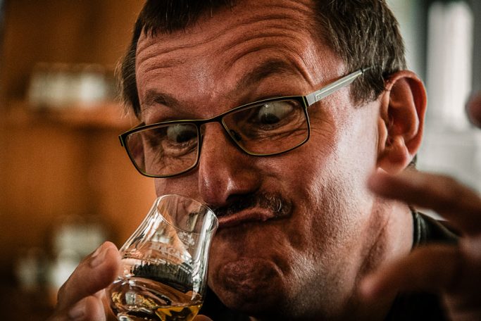 THE TASTINGS