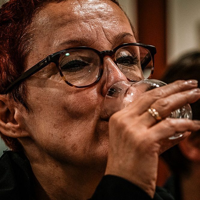 Guest enjoying Guest enjoying a whisky tasting during an evening in Speyside, Scotland.